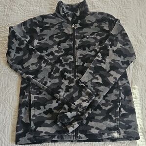 Columbia Black and Gray Camo Jacket